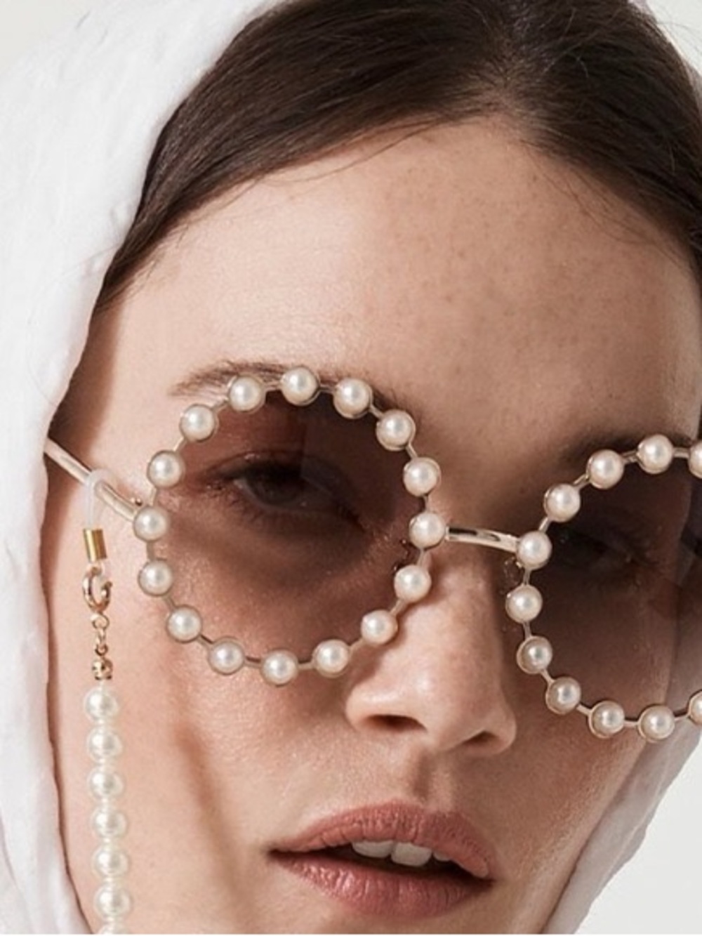 Lele Sadoughi Gold Round Sunglasses with Pearl Crystal Trim and Brown Lenses